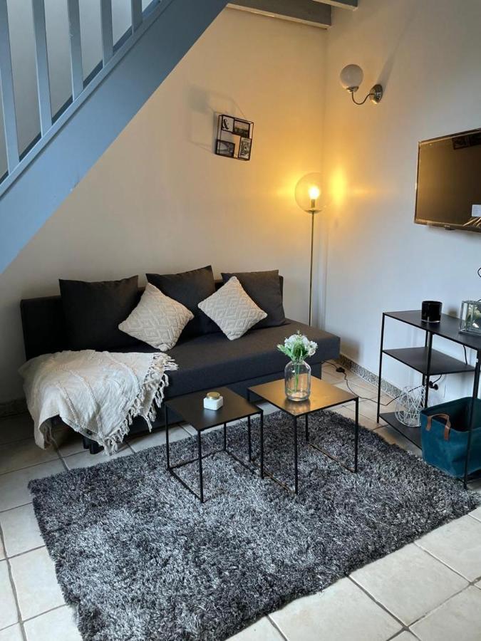 Charmant Studio Avec Mezzanine A 5 Min De La Maison Des Examens Arcueil Eksteriør billede